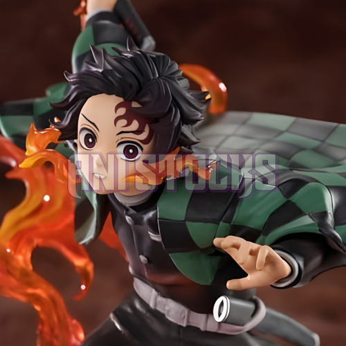 Tanjiro anime figure with a height of 19 cm and weight of 196 g